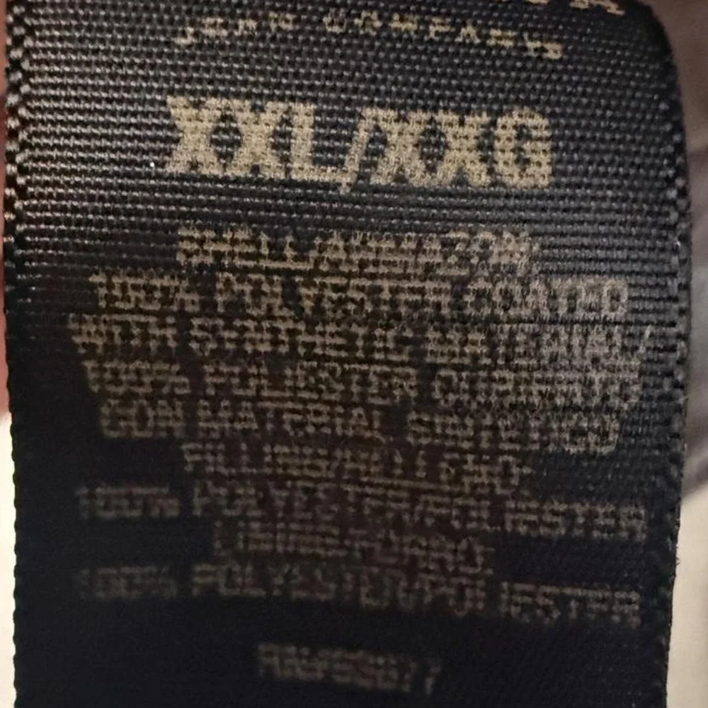 Arizona 90's black leather jacket with two beige stripes across the chest